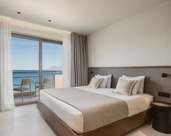 Sunny Bay Hotel - Кіссамос