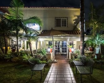 Crown City Inn Coronado - Coronado - Building