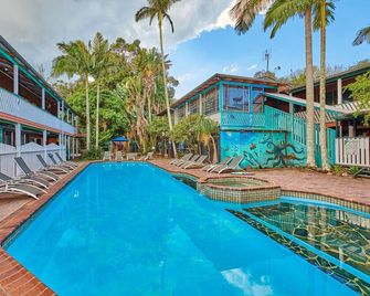Arts Factory by Nomads - Byron Bay - Piscina