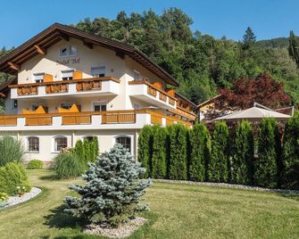 Hotel Bischofhof - Chiusa/Klausen - Building