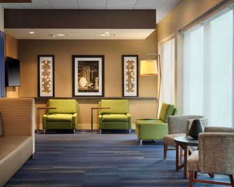 Holiday Inn Express & Suites Lockport By IHG - Lockport - Lounge