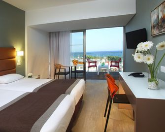 Faros Hotel Ayia Napa - Agia Napa