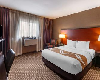 Quality Inn Toronto Airport - Mississauga - Κρεβατοκάμαρα