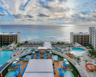 Hilton Cancun Mar Caribe - Cancún - Edificio