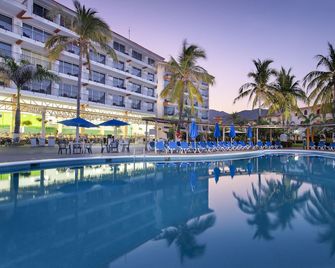 Costa Club Punta Arena Hotel - Puerto Vallarta - Pool
