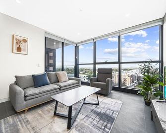 City&Bridge View 2 Bed+Study in Homebush - Sydney - Living room