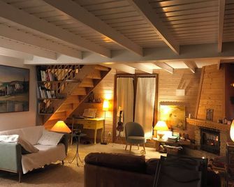 Très Joli Chalet Confortable, Cosy. Drôme- Vercors. Idéal Famille/télé Travail - Saint-Julien-en-Vercors - Salon