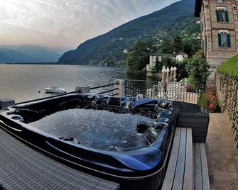 Villa Marina - Como Lake - Bellano - Pool