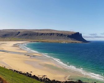 Hotel Latrabjarg - Patreksfjordur - Playa