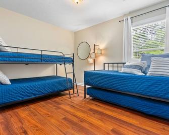 Central To Rtj, Downtown Auburn & Opelika - Sleeps 12 - Memory Foam Mattresses - Opelika - Schlafzimmer