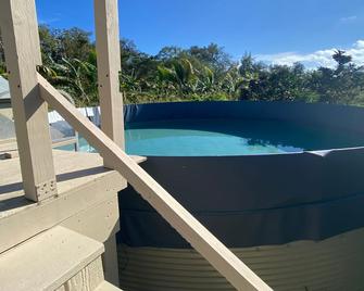 Eco-Retreat Community - Pahoa - Pool