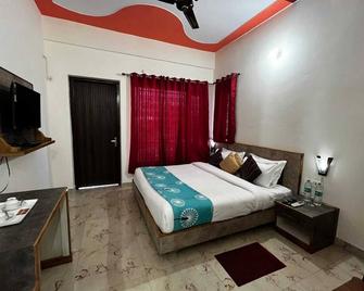 Hotel Starwood - Kotdwāra - Habitación