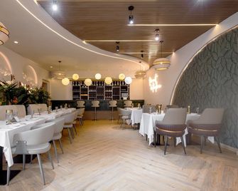 The Palms Classic Hotel - Benin City - Restaurante