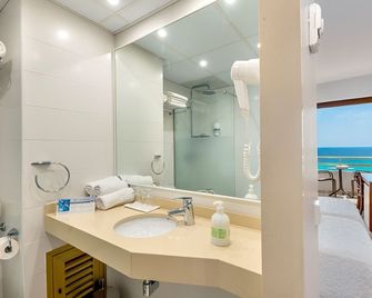 Hotel Biniamar - Cala Millor - Badkamer