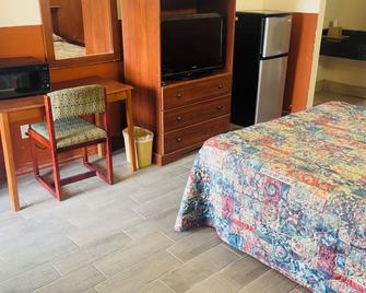 Executive Inn Robstown - Robstown - Bedroom