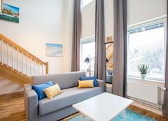 Apartdirect Hammarby Sjöstad - Стокгольм - Вітальня