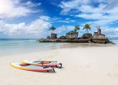 Luxury Villa: Private Pool & Beach Retreat - Boracay - Pantai