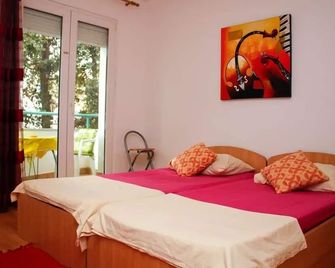 Apartments with parking space Petrcane, Zadar - 17770 - Petrčane - Bedroom