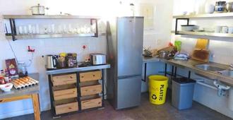 Alternative Space B & B - Swakopmund - Kitchen