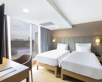 Radisson Hotel Istanbul Harbiye - Istanbul - Bedroom