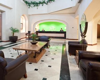Holiday Inn Leon - Poliforum by IHG - León - Lobby