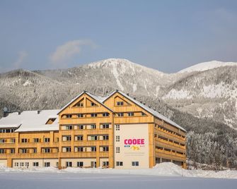 COOEE alpin Hotel Dachstein - Gosau - Building