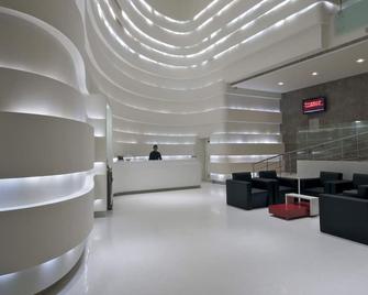 Keys Select by Lemon Tree Hotels, Thiruvananthapuram - טריבאנדרום - לובי