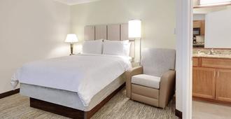 Candlewood Suites Salina - Salina - Habitació