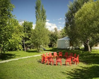 Semba retreat - Hundar - Patio