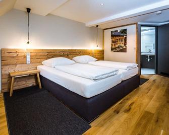 Hotel zur Amtspforte - Stadthagen - Schlafzimmer