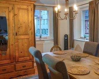 Large & Quiet 2-Level Home in Old City - Rothenburg ob der Tauber - Dining room