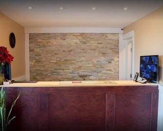 Midway Motel - Brandon - Receptionist