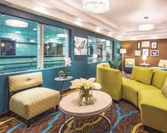 La Quinta Inn & Suites by Wyndham Boise Towne Square - Boise - Lounge