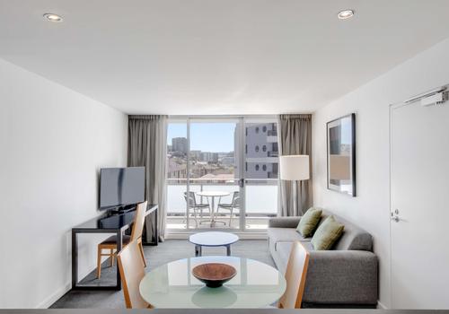 Adina Apartment Hotel Wollongong 154 2 7 5 Wollongong Hotel Deals Reviews Kayak