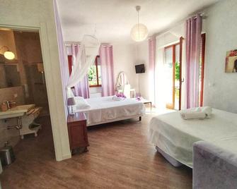 Villa la Bouganville - Camaiore - Camera da letto