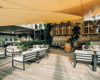 Hotel Schloss Ragaz - Bad Ragaz - Patio