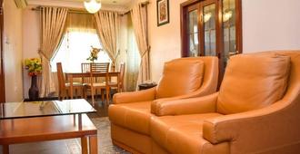Lake 47 Suites - Abuja - Sala de estar