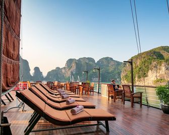Pelican Halong Cruise - Ha Long - Balcón