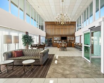 SureStay Plus by Best Western Brandywine Valley - Wilmington - Lobby