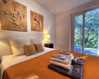 La Maison Du Soleil Provence - Draguignan - Bedroom