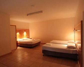 Lazy River Motor Inn - Swan Hill - Habitación