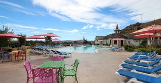 Madonna Inn - San Luis Obispo - Pool