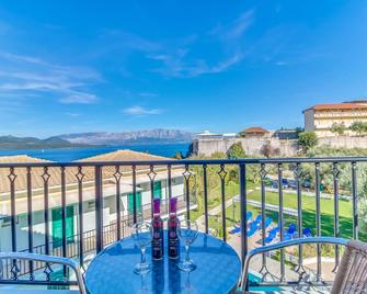 فيرجينيا ستار - Lefkáda - شرفة