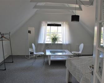 House at the country, 30 km. from copenhagen. - Fredensborg - Living room