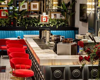 TRYP by Wyndham Istanbul Sisli Hotel - Istanbul - Bar