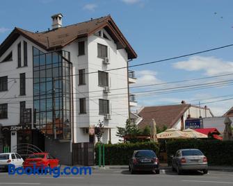 Pensiunea Turistica Europa - Drobeta Turnu Severin - Building
