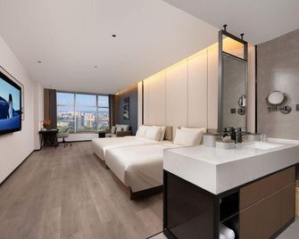 Atour Hotel Xi'an High-Speed Railway North Station Hongqi Factory Metro Station - Xi'an - Schlafzimmer