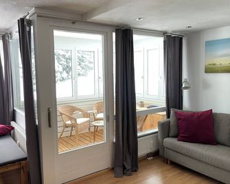 Adventure Panorama Appartement 'Auenfeld' Top 6 - Warth - Wohnzimmer