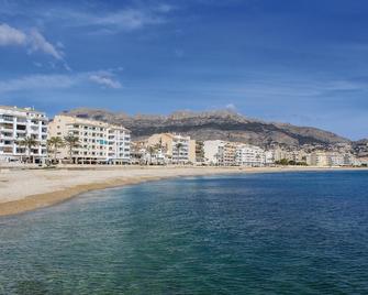 1 Bedroom Cozy Apartment In Altea - Altea - Beach