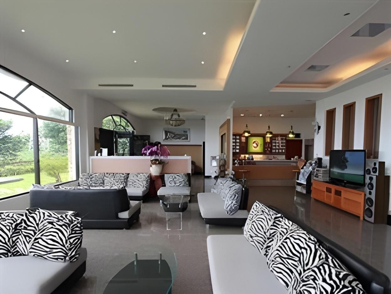 Cloudtop Landscape Hotel - Ji'an Township - Lobby
